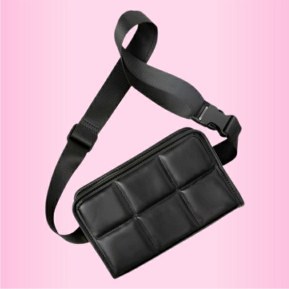 Amanda Uprichard Quilted Faux Leather Belt Bag in Black Sz STANDARD (0-14) - Picture 9 of 9